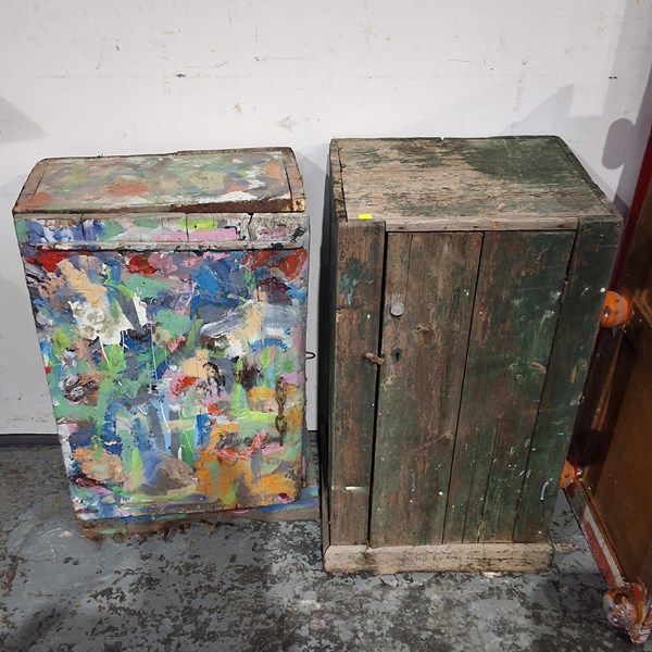 Lot 508 - TIMBER CABINETS
