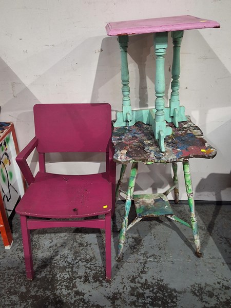 Lot 528 - FURNITURE LOT