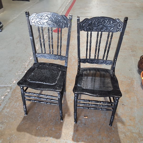 Lot 449 - DINING CHAIRS