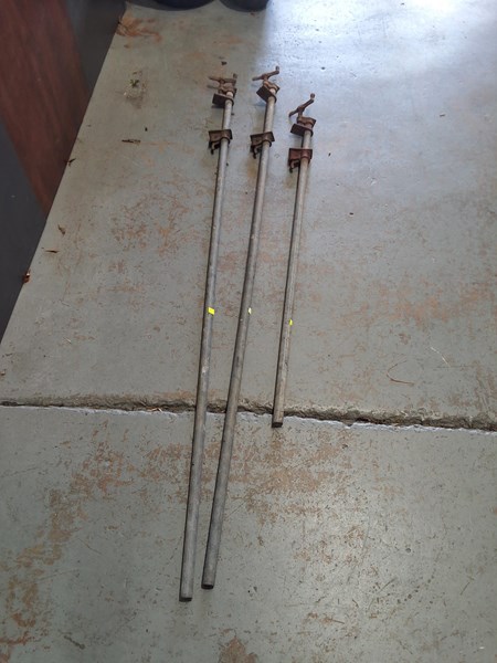 Lot 564 - SASH CLAMPS