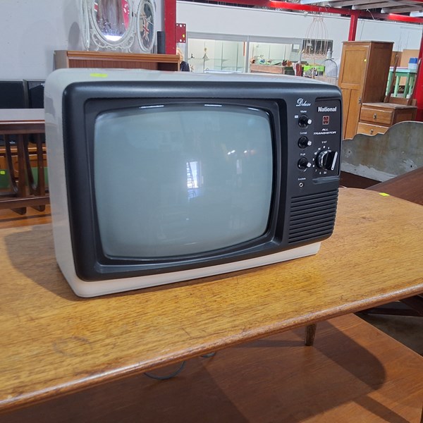 Lot 12 - PORTABLE TELEVISION