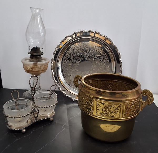 Lot 1269 - DECORATIVE WARES