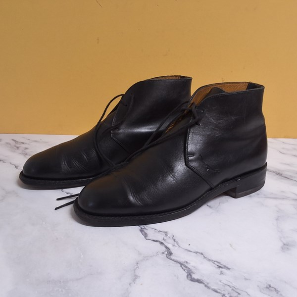 Lot 1264 - LEATHER BOOTS