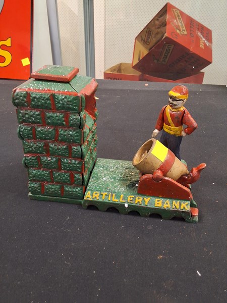 Lot 1176 - COIN BANK