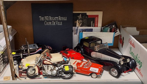 Lot 1228 - MODEL CARS, TRUCK AND BIKE