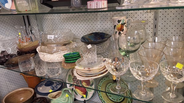 Lot 1310 - GLASS & CHINAWARE