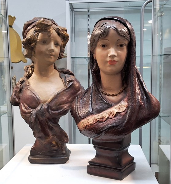Lot 1425 - PLASTER BUSTS