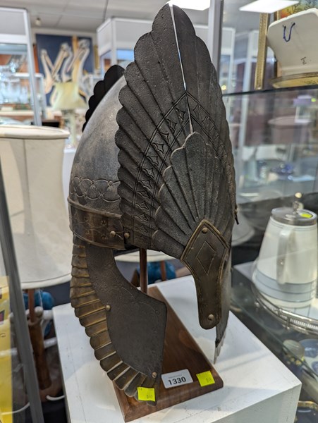 Lot 1330 - REPLICA HELMET