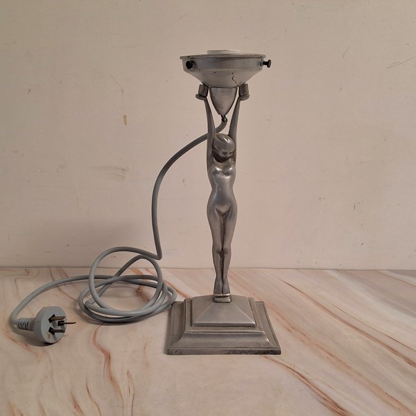 Lot 1211 - DECO TABLE LAMP