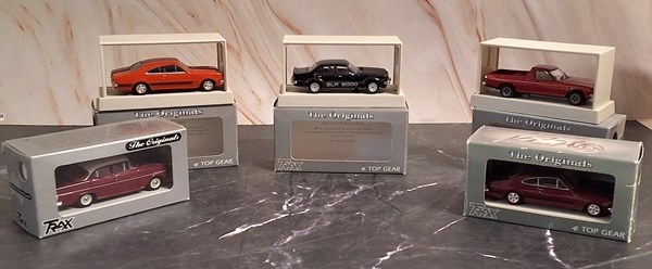 Lot 1209 - COLLECTABLE CARS