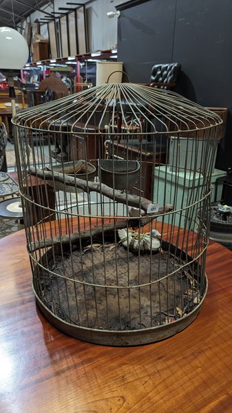 Lot 481 - BIRD CAGE