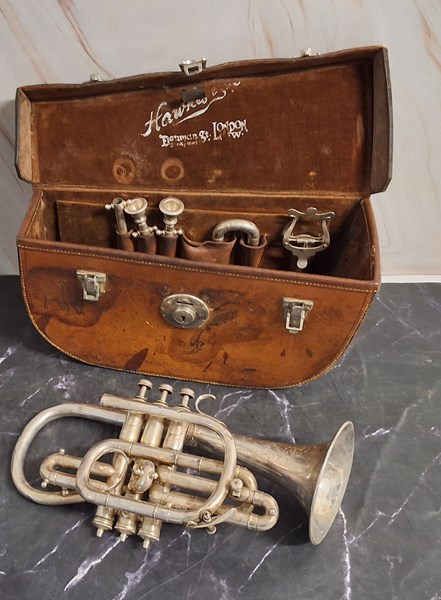 Lot 1502 - CASED CORNET