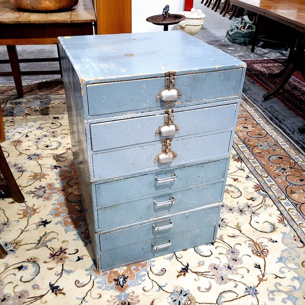 Lot 291 - WORK DRAWERS