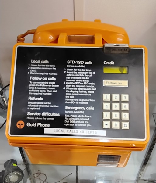 Lot 1324 - PAY PHONE