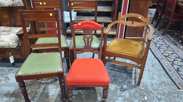Lot 335 - CHAIRS