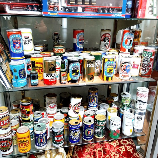 Lot 1450 - BEER CAN COLLECTION