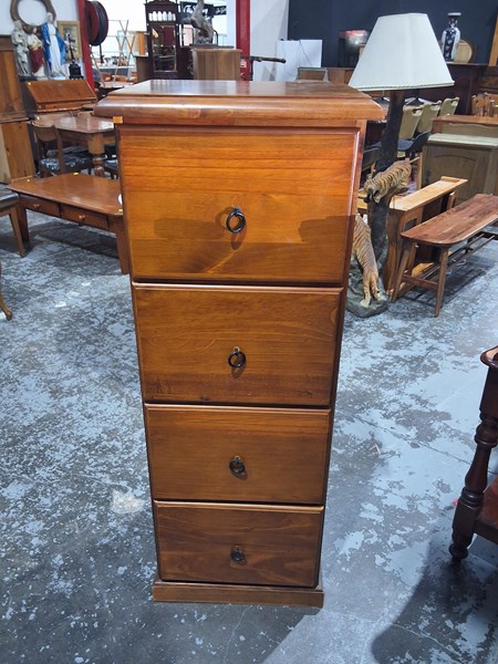 Lot 260 - FILING CABINET
