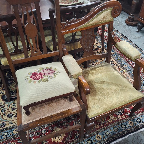Lot 93 - CHAIRS AND STOOL