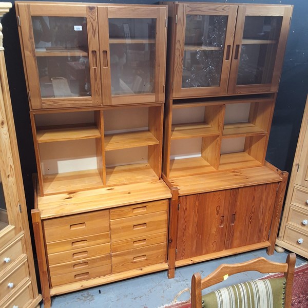 Lot 409 - WALL UNIT