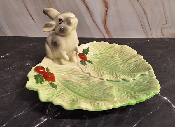 Lot 1222 - VINTAGE SALAD PLATTER