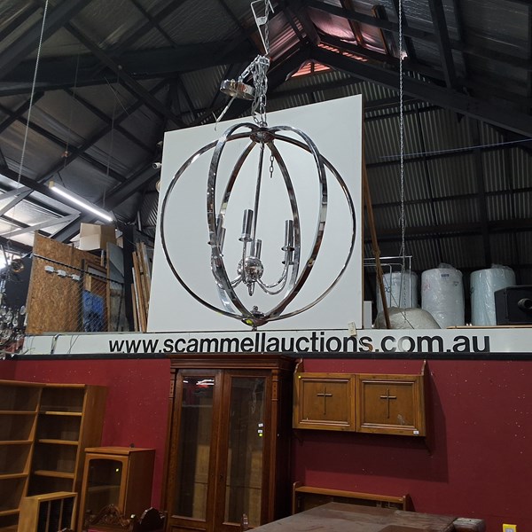 Lot 32 - CONTEMPORARY LIGHT FITTING
