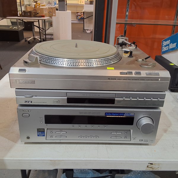Lot 35 - AUDIO VISUAL LOT