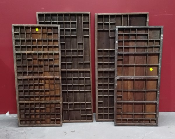Lot 61 - PRINTERS TRAYS