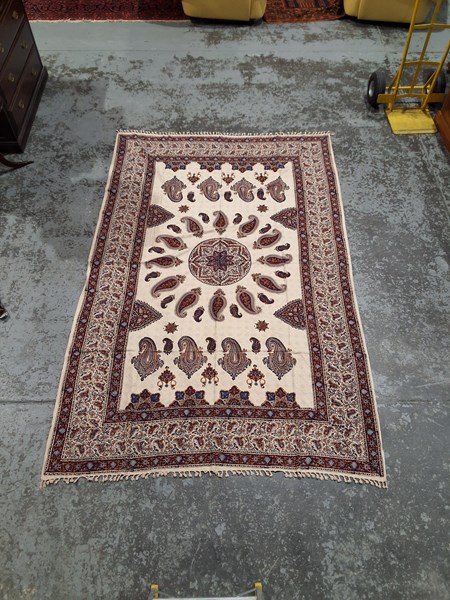 Lot 554 - PERSIAN THROW