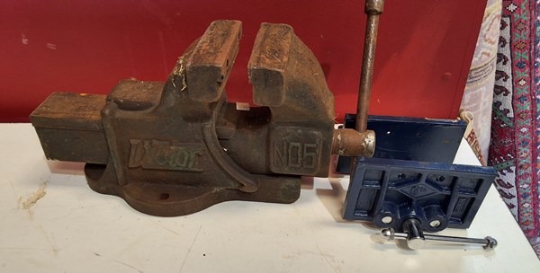 Lot 263 - VICE