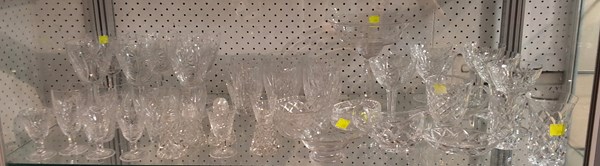 Lot 1254 - CRYSTAL STEMWARE