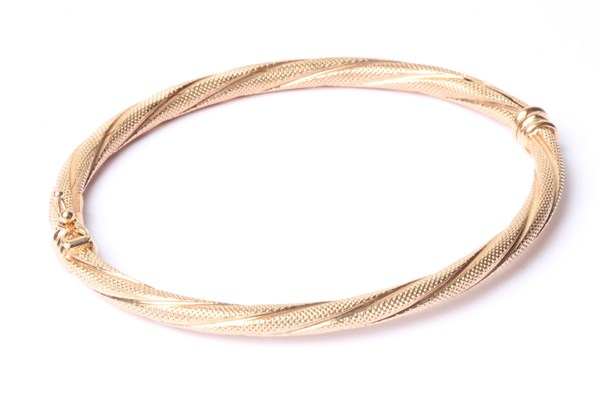 Lot 1021 - BANGLE
