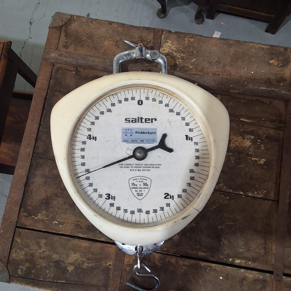 Lot 463 - SCALES