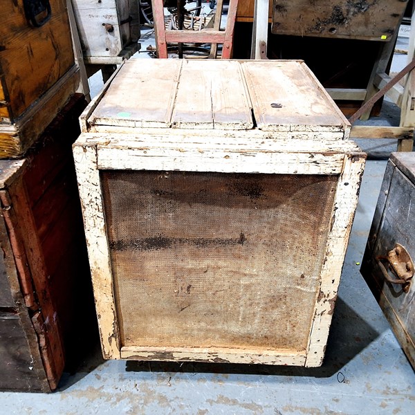 Lot 533 - MEAT SAFE