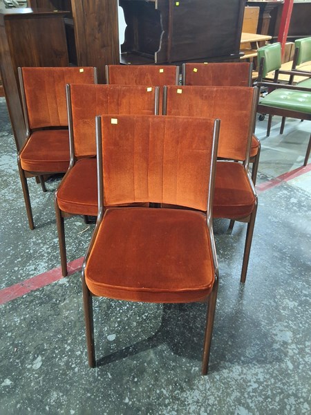 Lot 176 - DINING CHAIRS