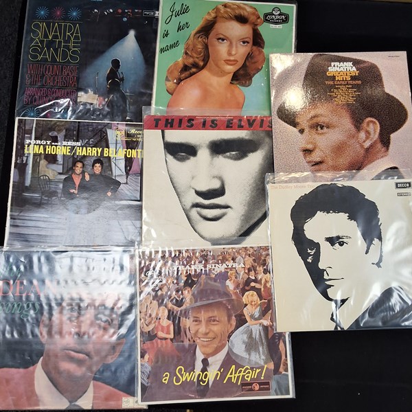 Lot 1170 - SINATRA & FRIENDS VINYL RECORDS