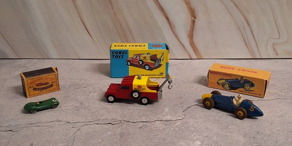 Lot 1210 - TOY CARS