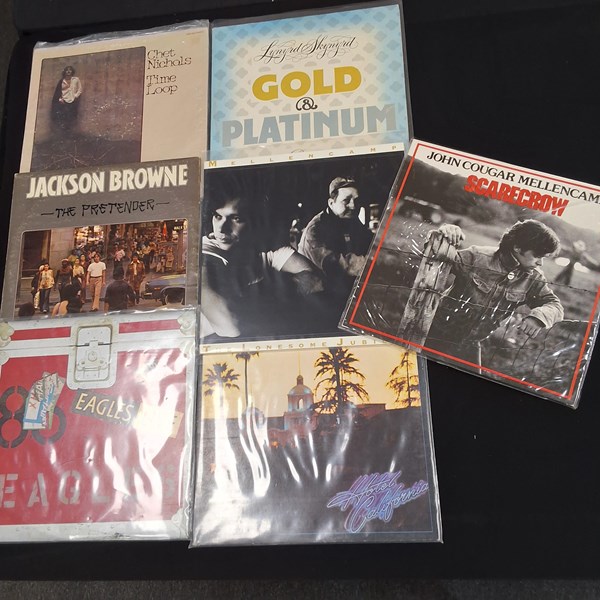 Lot 1177 - VINYL RECORDS
