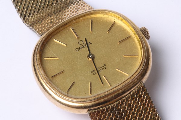 Lot 1009 - WRIST WATCH