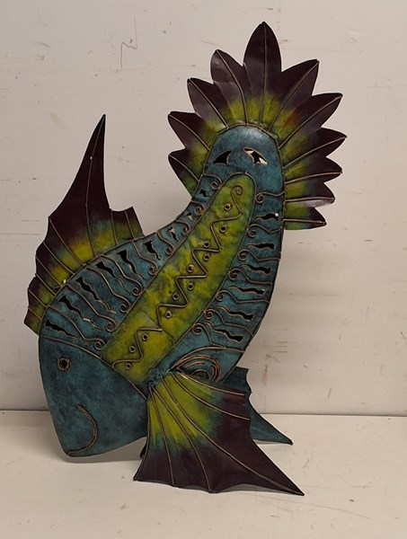 Lot 342 - CANDLE HOLDER