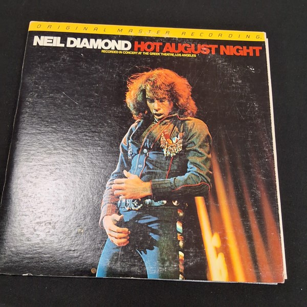 Lot 1206 - NEIL DIAMOND VINYL RECORD