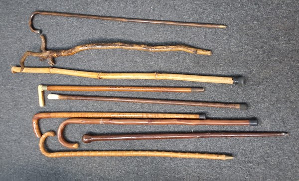 Lot 1292 - WALKING STICKS