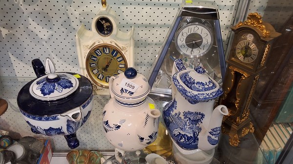 Lot 1509 - CLOCKS & TEAPOTS