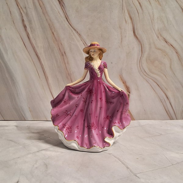 Lot 1264 - ROYAL DOULTON FIGURE