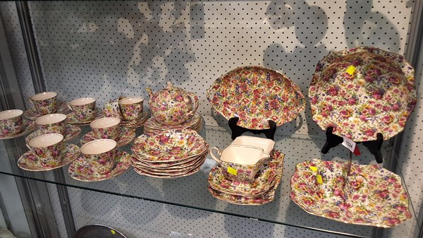 Lot 1524 - SUMMERTIME CHINA