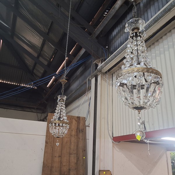 Lot 355 - CHANDELIERS
