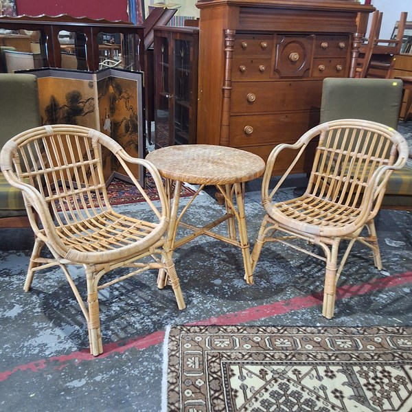 Lot 453 - PATIO SETTING