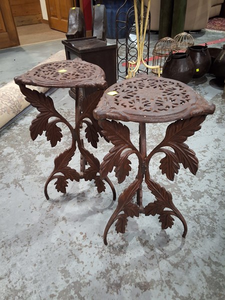 Lot 116 - GARDEN POT STANDS