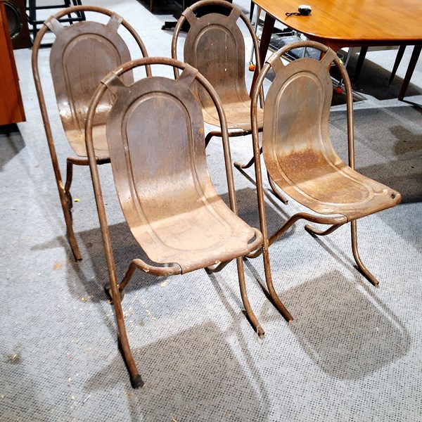 Lot 460 - CHAIRS