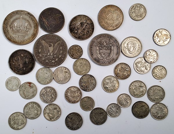 Lot 1431 - COINS