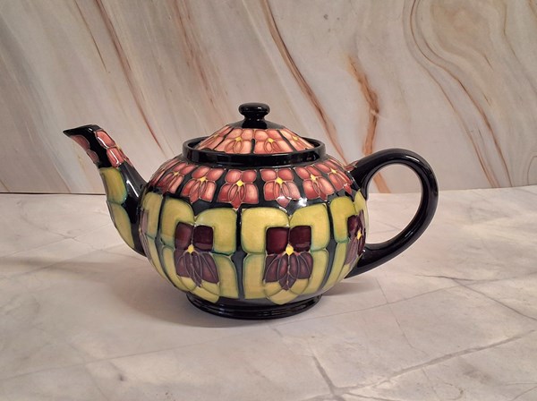 Lot 1267 - MOORCROFT TEAPOT